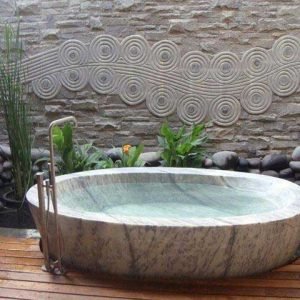 White-Crystalline-bathtub-White-Crsytalline-Villa-in-Bali