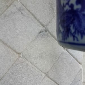 White Crystalline Tumbled Stone  10 x 10 x 2 cm