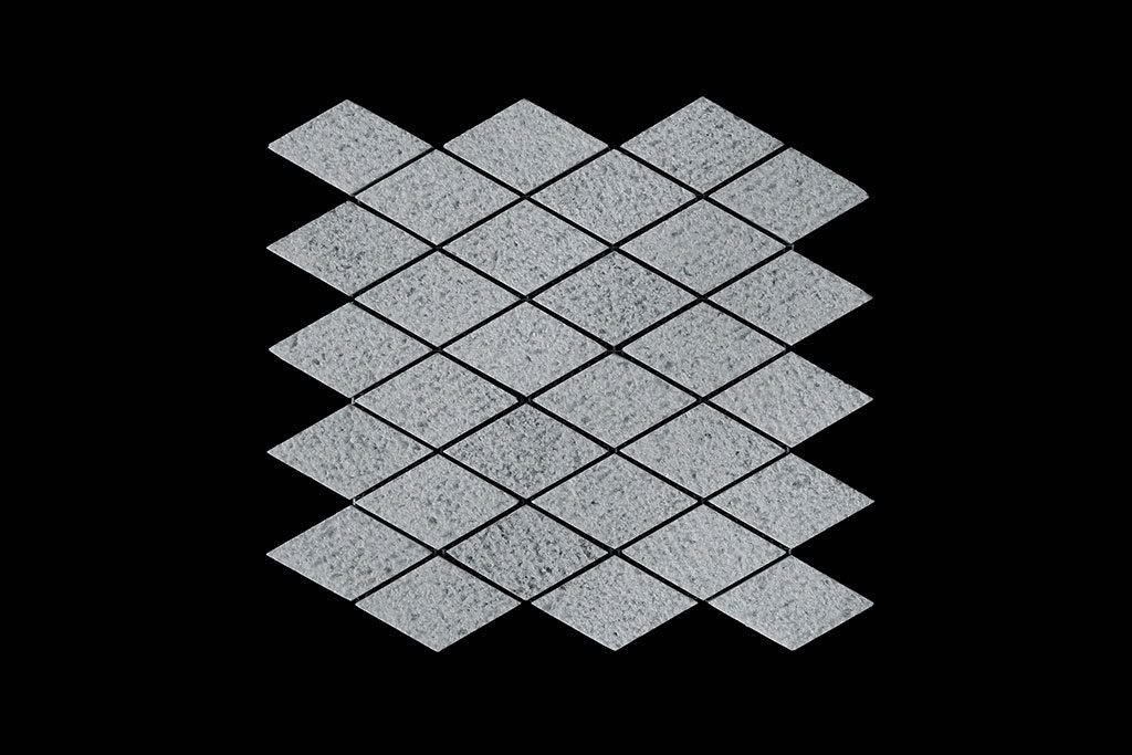 White Crystalline DIamond Mosaic DK030 Bush Hammer